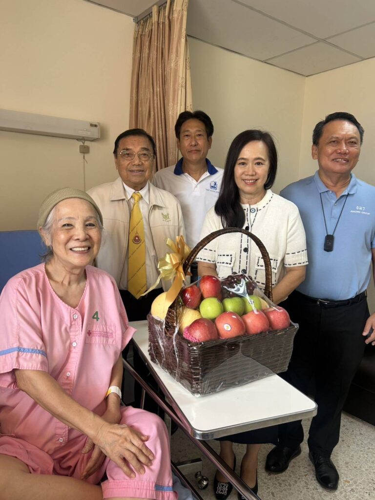 3 ก.ค. 68  คณะกรรมการเข้าเยี่ยมภรรยา พล.อ.อ. บุญช่วย สุภรสุข อุปนายกสมาคมชาวตราด